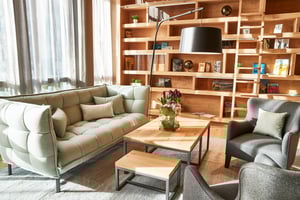 Steigenberger_Hotel_Munich_Library_2